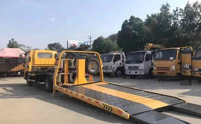 镇江汽车中途维修案例